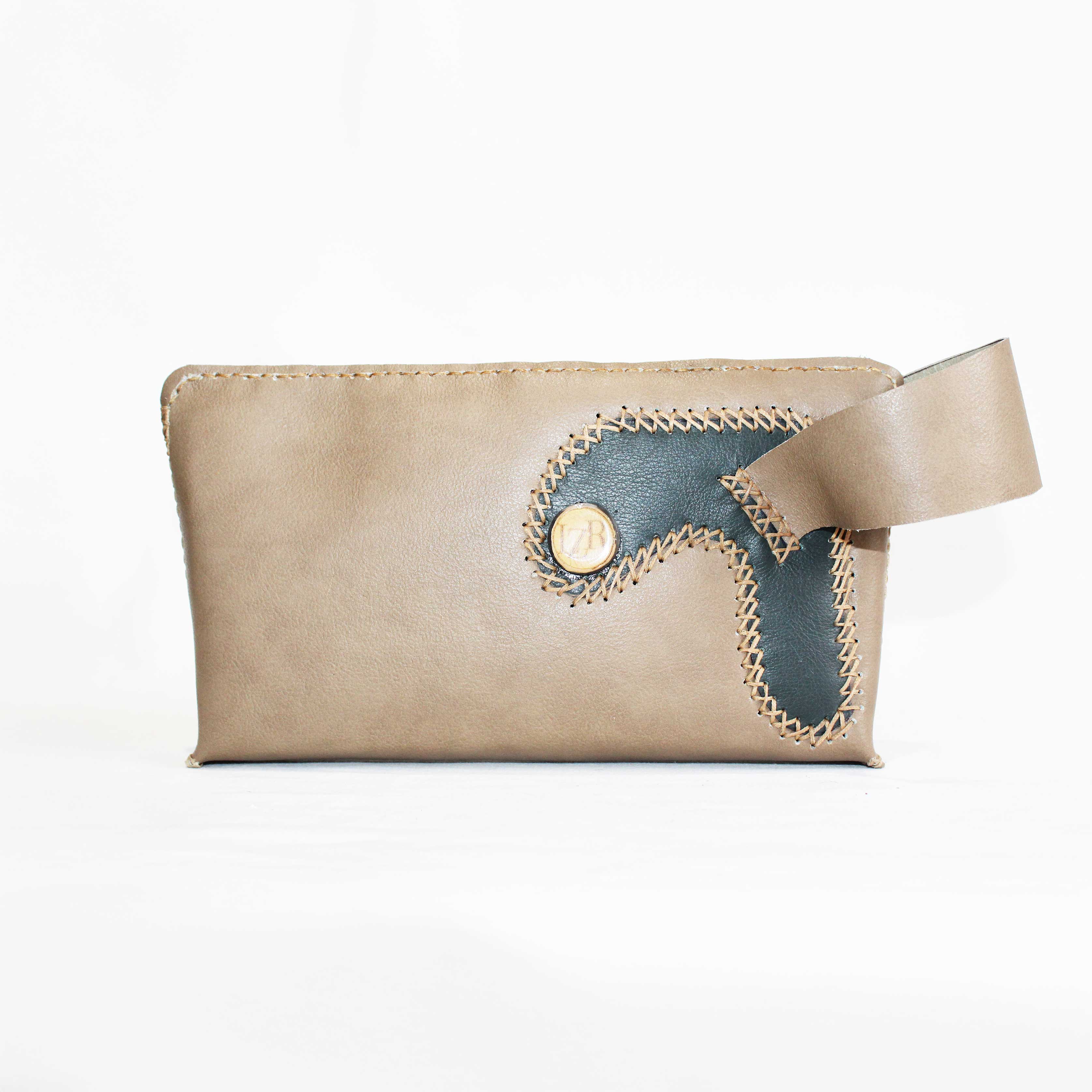 Al-Khayl Clutch image 0