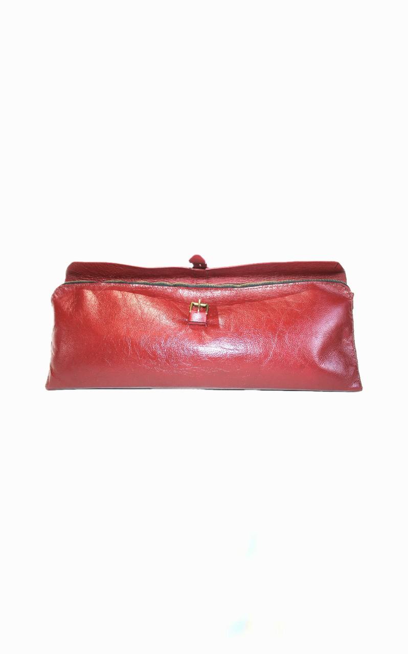 The Unarmed clutch. image 5