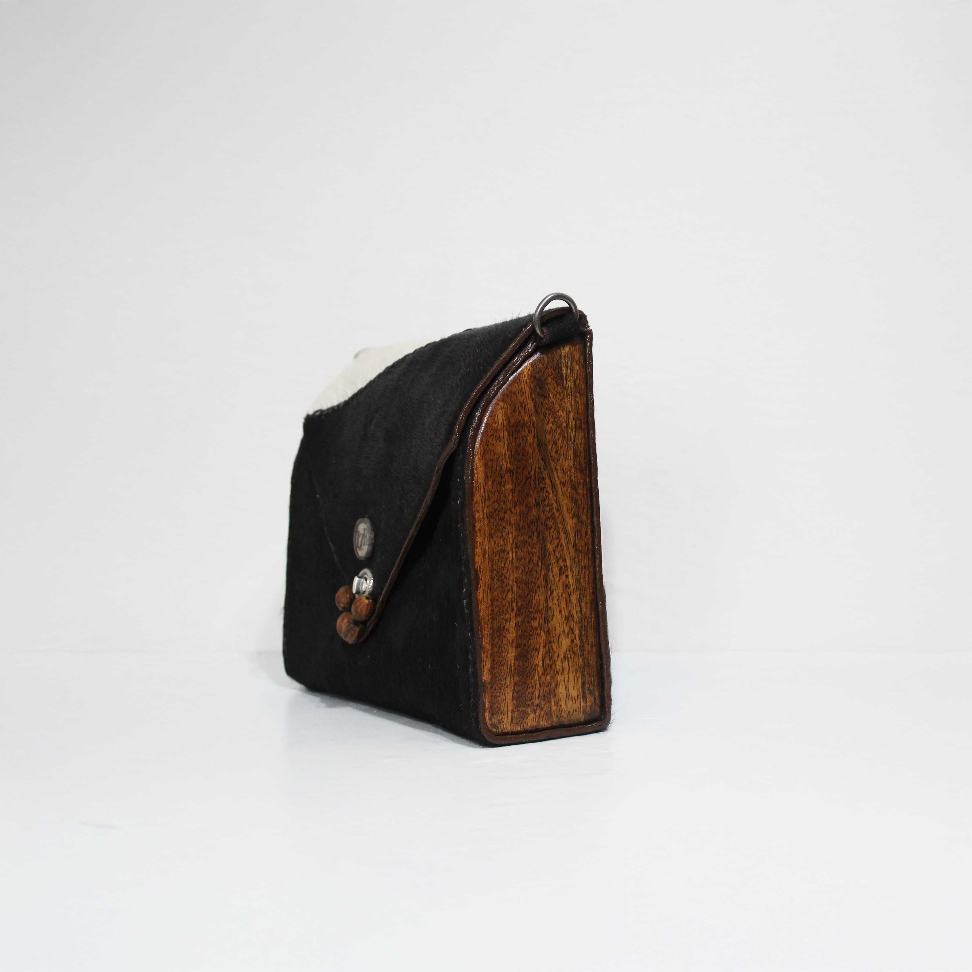 The Wild Horizon Shoulder Bag image 4