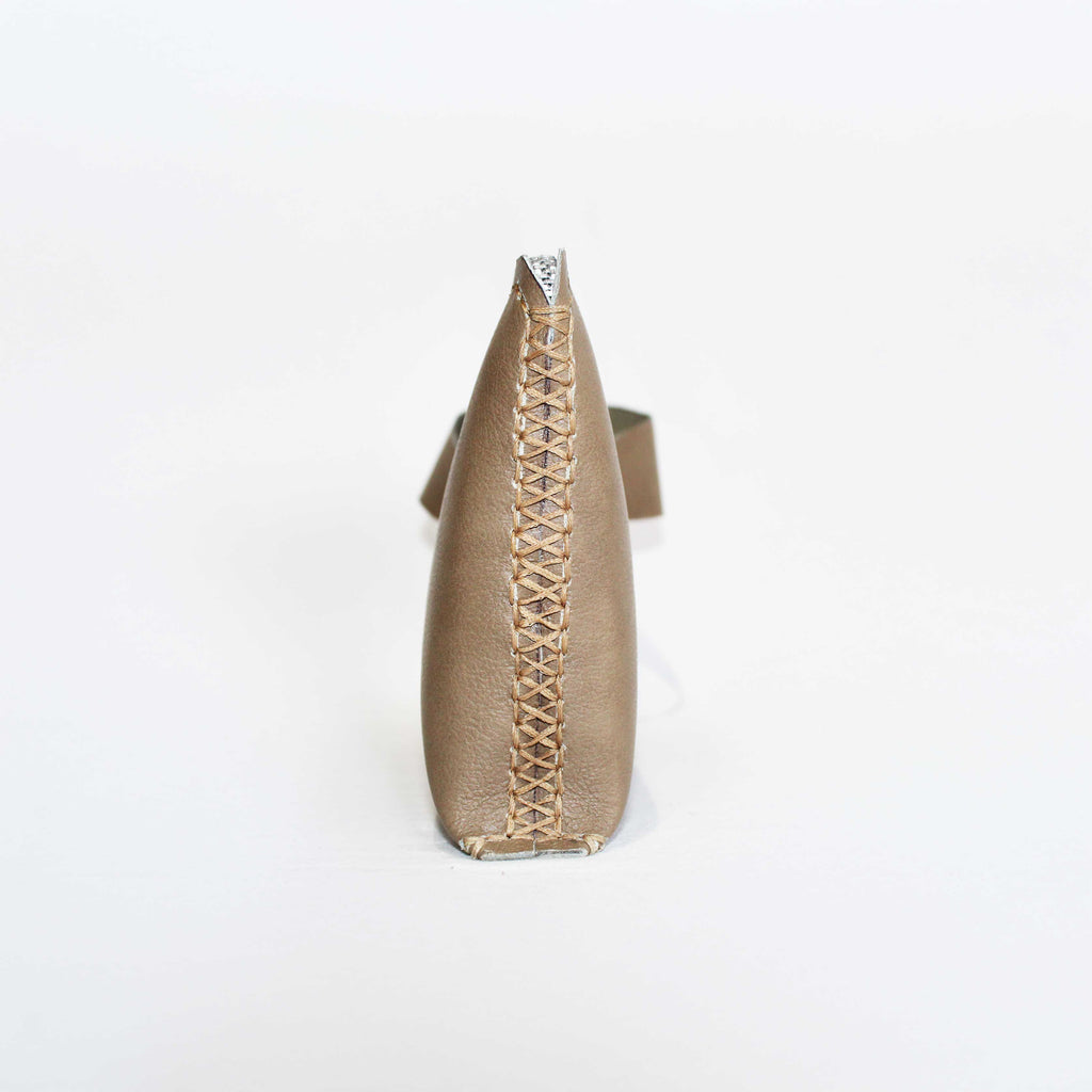Al-Khayl Clutch image 3
